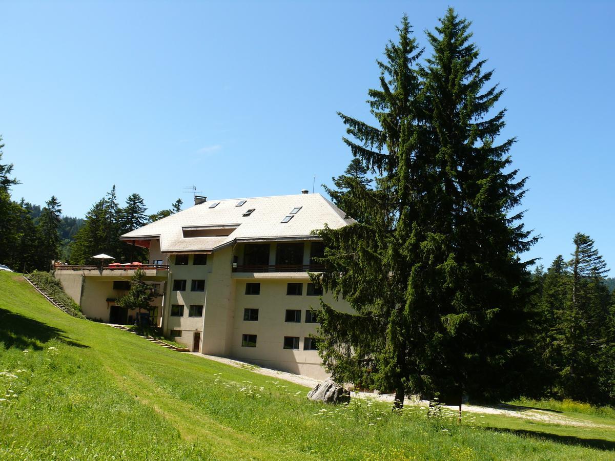 Hotel Cartusia Sarcenas Екстер'єр фото