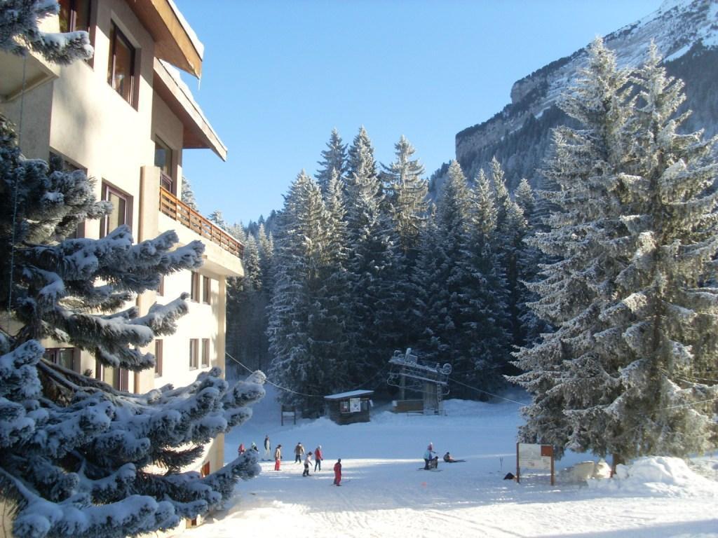 Hotel Cartusia Sarcenas Екстер'єр фото